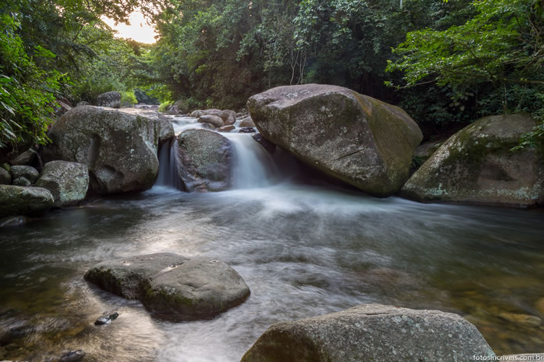 Paraty Convention & Visitors Bureau - Cachoeira do Poço das Andorinhas