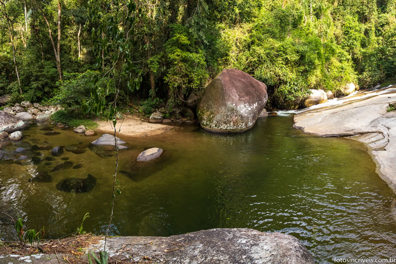 Paraty Convention & Visitors Bureau - Cachoeira do Poço do Jamaica