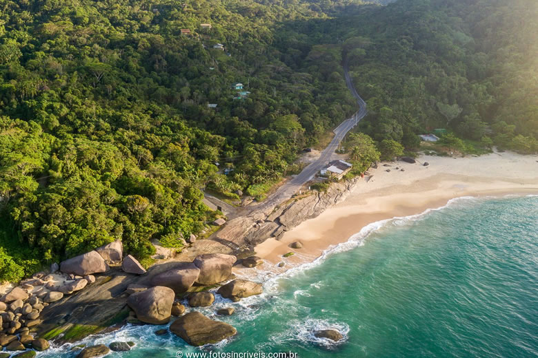 Paraty Convention & Visitors Bureau - Praia do Cepilho